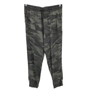 Splendid Green Camo Camouflage Pocket Pull On Drawstring Lakeside Jogger Pant